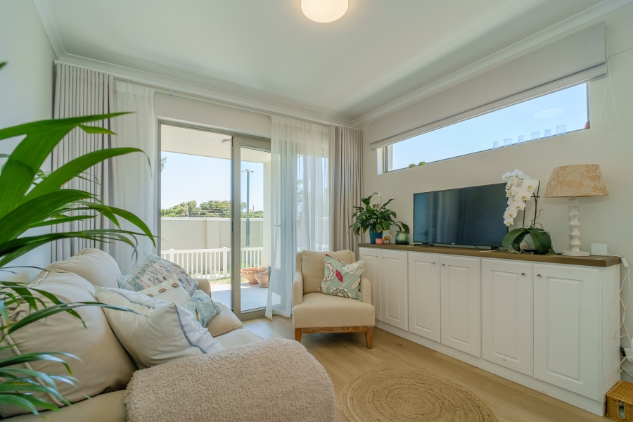 2 Bedroom Property for Sale in Kommetjie Western Cape